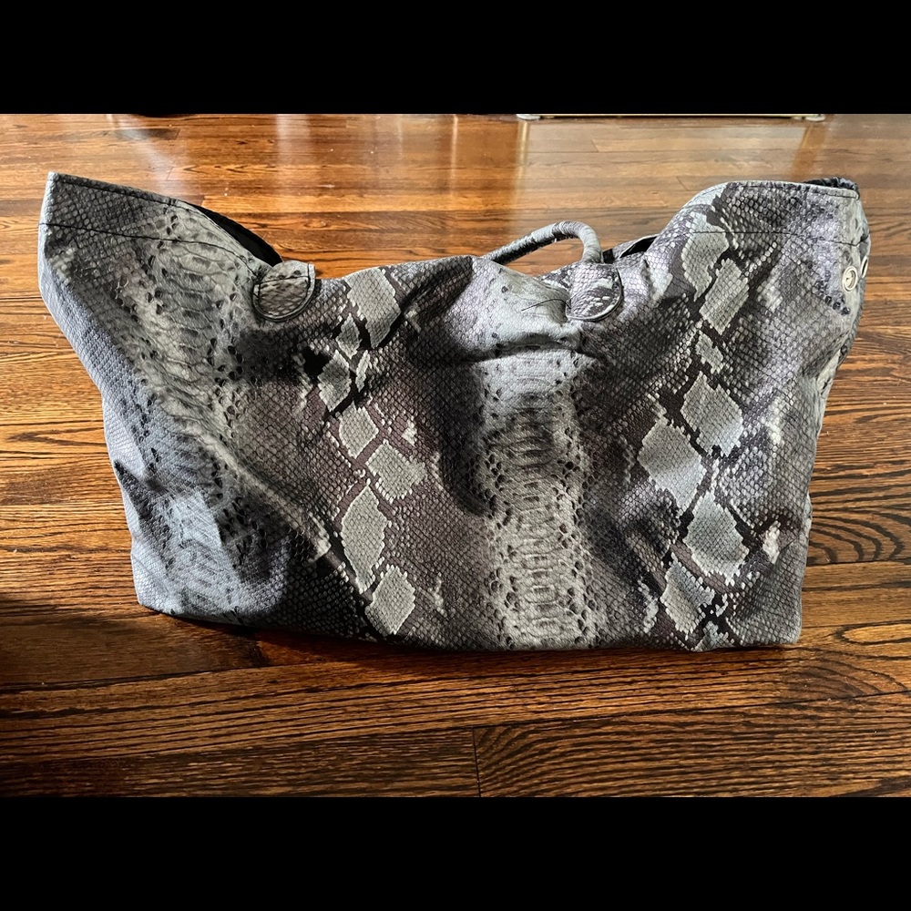 Shoulder bag faux leather piton